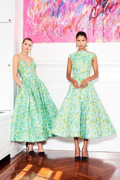 Vestidos estampados de la colección pre-fall 2019 de Christian Siriano
