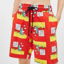 Bermudas con estampado de Snoopy para la colección de Bershka x Snoopy verano 2019