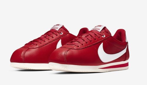 Modelo Cortez en rojo inspirado en Stranger Things para la nueva colección de Nike