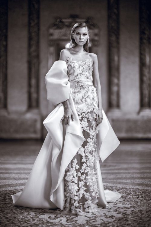 Vestido palabra de honor de Versace