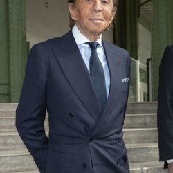 Armani en el homenaje a Karl Lagerfeld