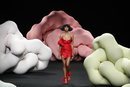 Mini vestido en el desfile primavera/verano 2020 de Ana Locking en la MBFWMadrid julio 2019