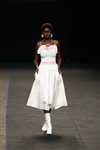 Vestido ribeteado con volantes de la colección primavera/verano 2020 de WallapopxMaríaEscoté