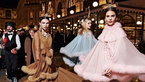 Capas de tul de la colección otoño/invierno 2019 de Dolce&Gabbana