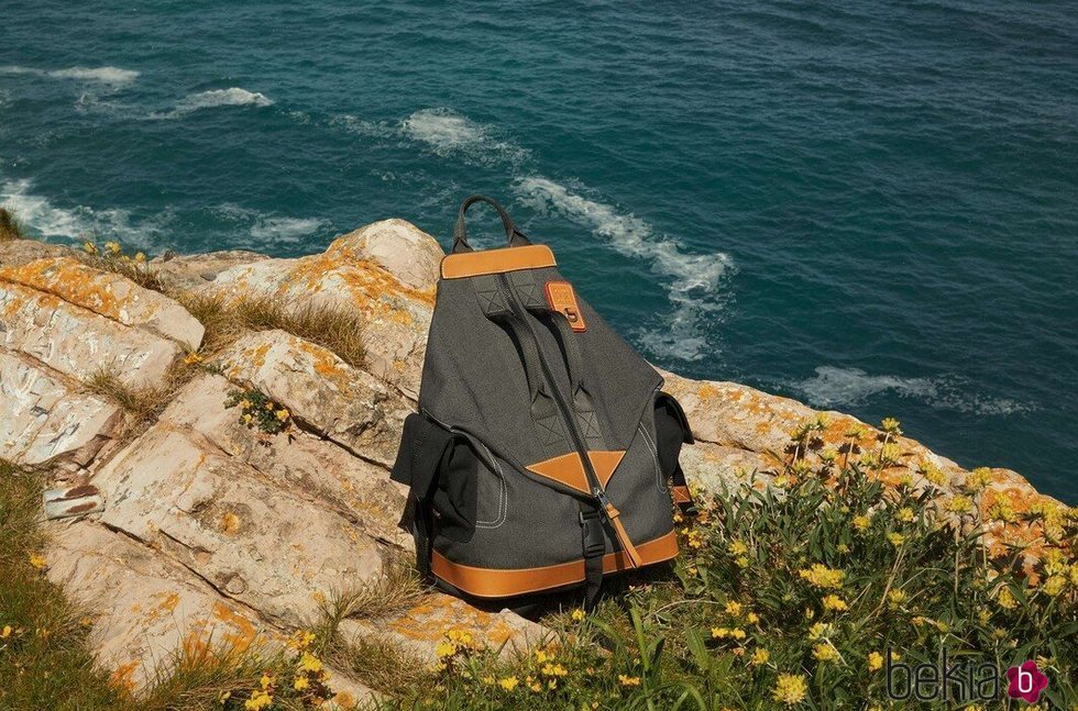 Mochila  de la nueva colección 'Eye Loewe Nature' de Loewe