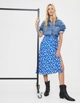 Falda midi de la colección otoño 2019 de Bershka