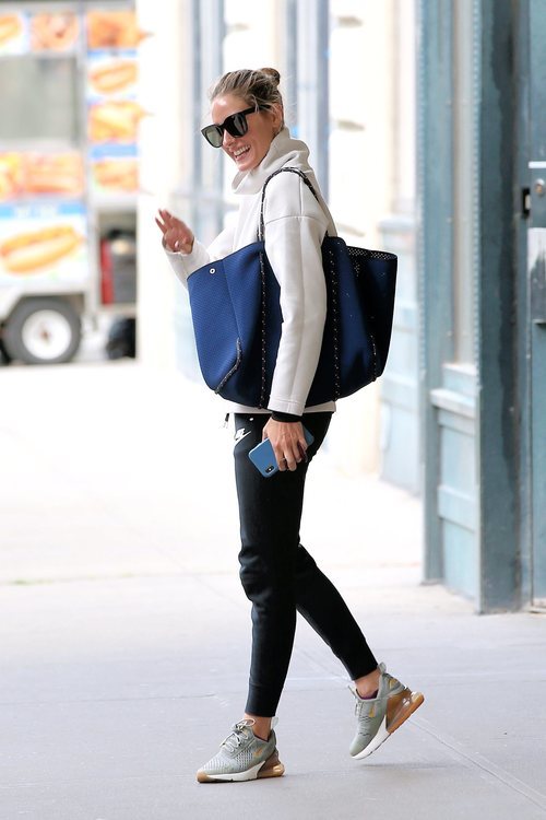 Olivia Palermo se suma a la tendencia del chandal formal en su última aparición