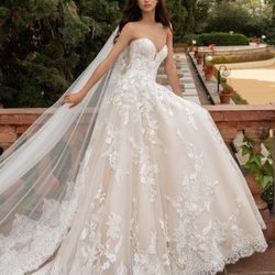 Vestido 'Elcira' de la colección 2020 de Pronovias