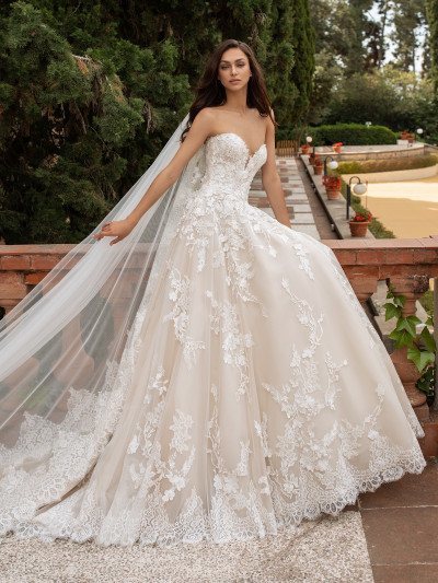 Vestido 'Elcira' de la colección 2020 de Pronovias