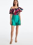 Blusa asimétrica de la colección otoño/invierno 2019 de Uterqüe