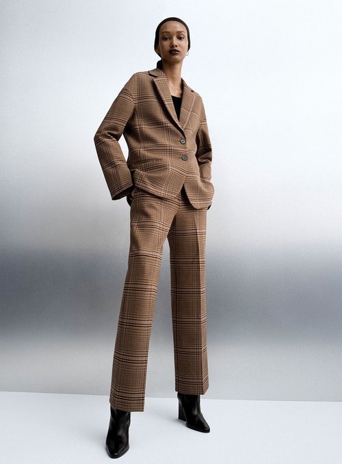Traje de cuadros de la nueva colección cápsula de Zara
