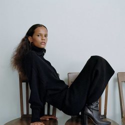 Falda de la colección 'The Minimal Knitwear' de Zara