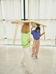 Mesa de madera de la nueva colección cápsula 'Markerad' de Ikea y Virgil Abloh