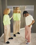 Espejo grande de la colección 'Markerade' de Ikea y Virgil Abloh