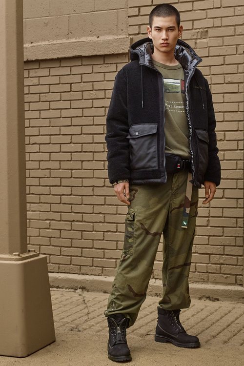Abrigo negro para hombre de 'Zara SRPLS' otoño 2019