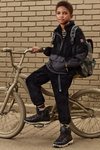 Chandal negro para niño de 'Zara SRPLS' otoño 2019