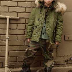 Parca caqui para niño de 'Zara SRPLS' otoño 2019
