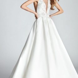 Vestido 'Teatriz' de la colección Atelier Novia 2020 de Hannibal Laguna