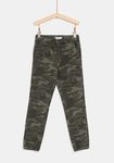 Pantalón militar caqui de la colección 'I-O' de Carrefour y TEX para otoño/invierno 2019