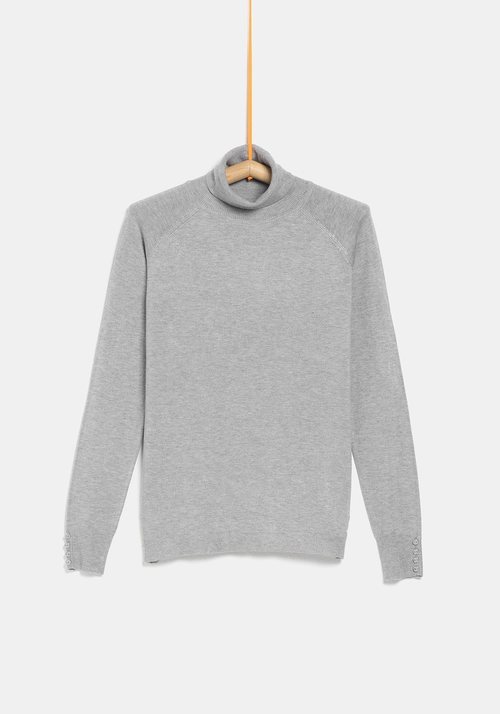 Jersey cuello alto gris de la colección 'I-O' de Carrefour y TEX para otoño/invierno 2019