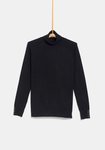 Jersey cuello alto negro de la colección 'I-O' de Carrefour y TEX para otoño/invierno 2019