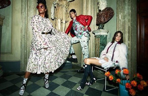 Vestido de estampado floral de la colección 'Giambattista Valli x H&M'