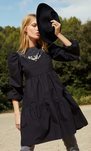 Vestido de volantes de la 'STR Collection' otoño 2019 de Stradivarius