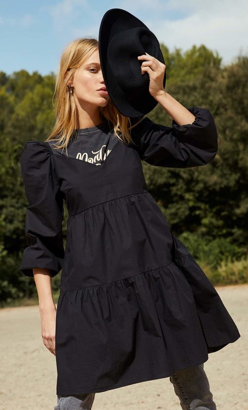Vestido de volantes de la 'STR Collection' otoño 2019 de Stradivarius