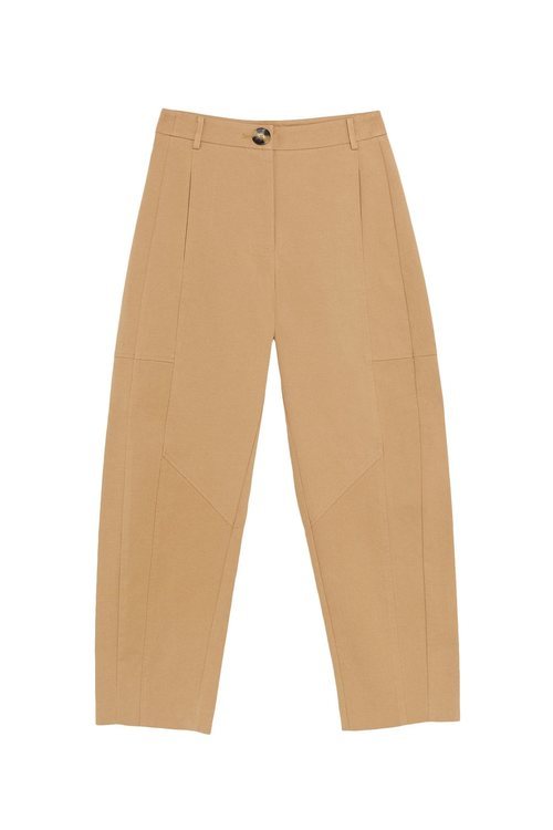 Pantalón camel de la colección Sfera otoño/invierno 2019-2020 Especial Navidad