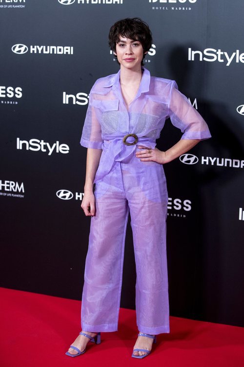 Greta Fernández con un total look malva en el 15 aniversario de la revista In Style