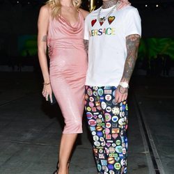 Chiara Ferragni  con el Crystal Mesh salmón de Versace en la VersaceParty de septiembre 2019