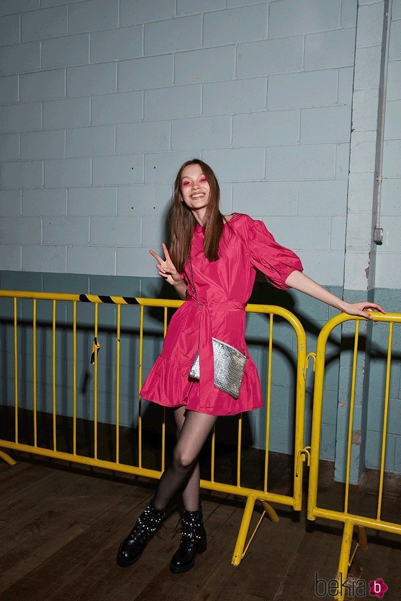 Vestido fucsia de la colección de Navidad 2019 de Primark