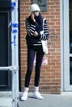 Kaia Gerber hasta se pone calcetines de rizo para combatir el frío en Nueva York