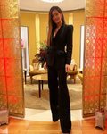 Malena Costa con un traje de Bleis Madrid en una fiesta de Bvlgari x Save The Children