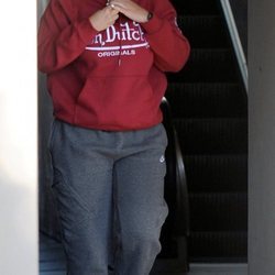 Amber Rose con sudadera y chandal de Nike en Los Ángeles