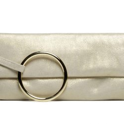 Bolso en color crema de la firma Lodi Wedding