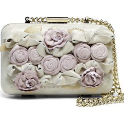 Bolso de flores de la firma Lodi Wedding