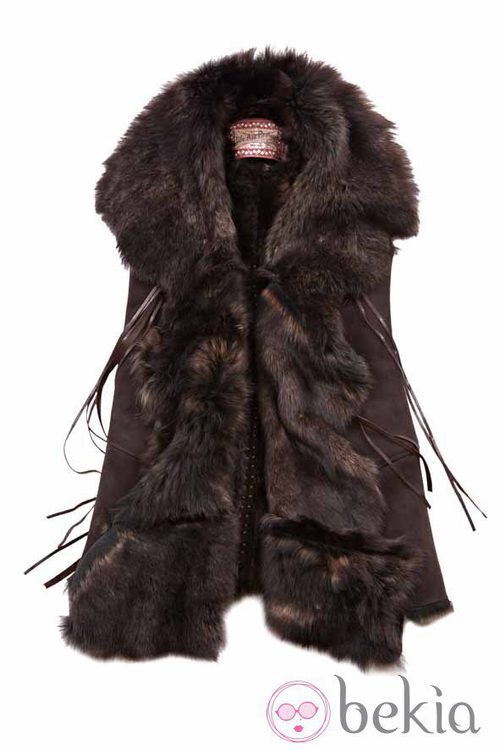 Chaleco de pelo y flecos de la firma Replay de la colección otoño/invierno 2011/2012