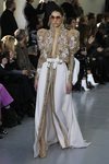 Vestido abierto del desfile de Alta Costura 2020 de Elie Saab