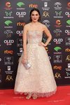 Tamara Falcó luce un vestido estilo corsé de color nude en los Goya 2020
