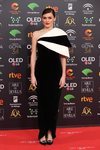 Marta Nieto con un bonito y elegante vestido negro en los Goya 2020