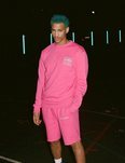 Chándal corto rosa neón de la colección Lotto x Primark