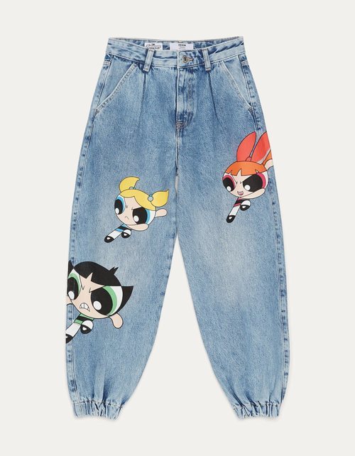 Jogger Jeans colección 'Las Supernenas x Bershka'