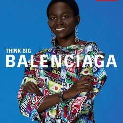 Vestido de cuello vuelto con estampados de la colección primavera/verano 2020 de Balenciaga