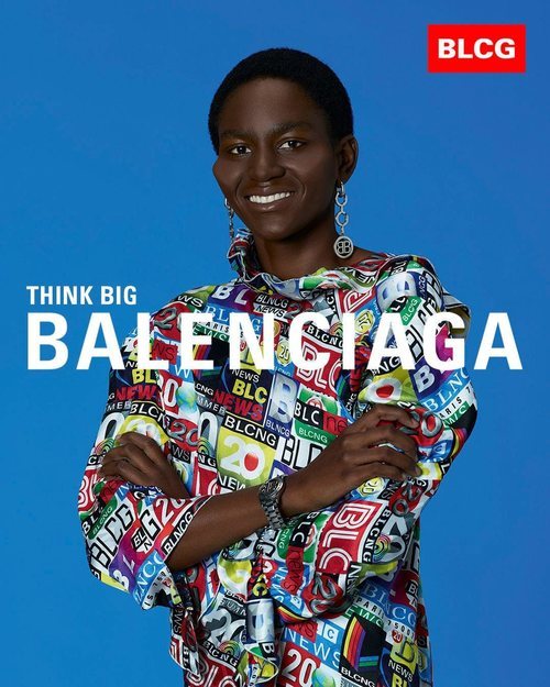 Vestido de cuello vuelto con estampados de la colección primavera/verano 2020 de Balenciaga