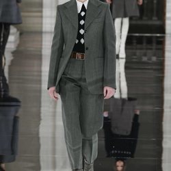Traje sastre otoño/ invierno 2020 de Victoria Beckham