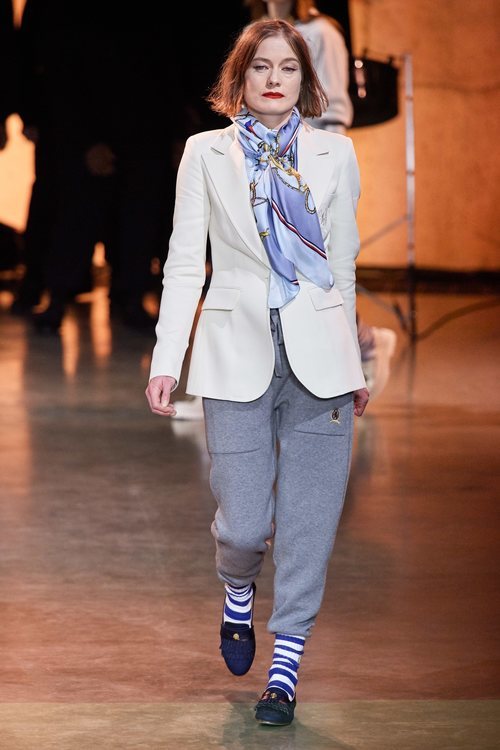 Blazer y pantalón de algodón primavera/ verano 2020 Tommy Hilfiger