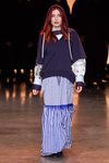 Sudadera y vestido primavera/ verano 2020 Tommy Hilfiger