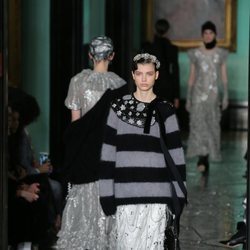 Desfile otoño/ invierno 2020-2021 de Erdem