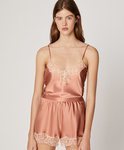 Mono satinado de la colección primavera/verano 2020 de Oysho